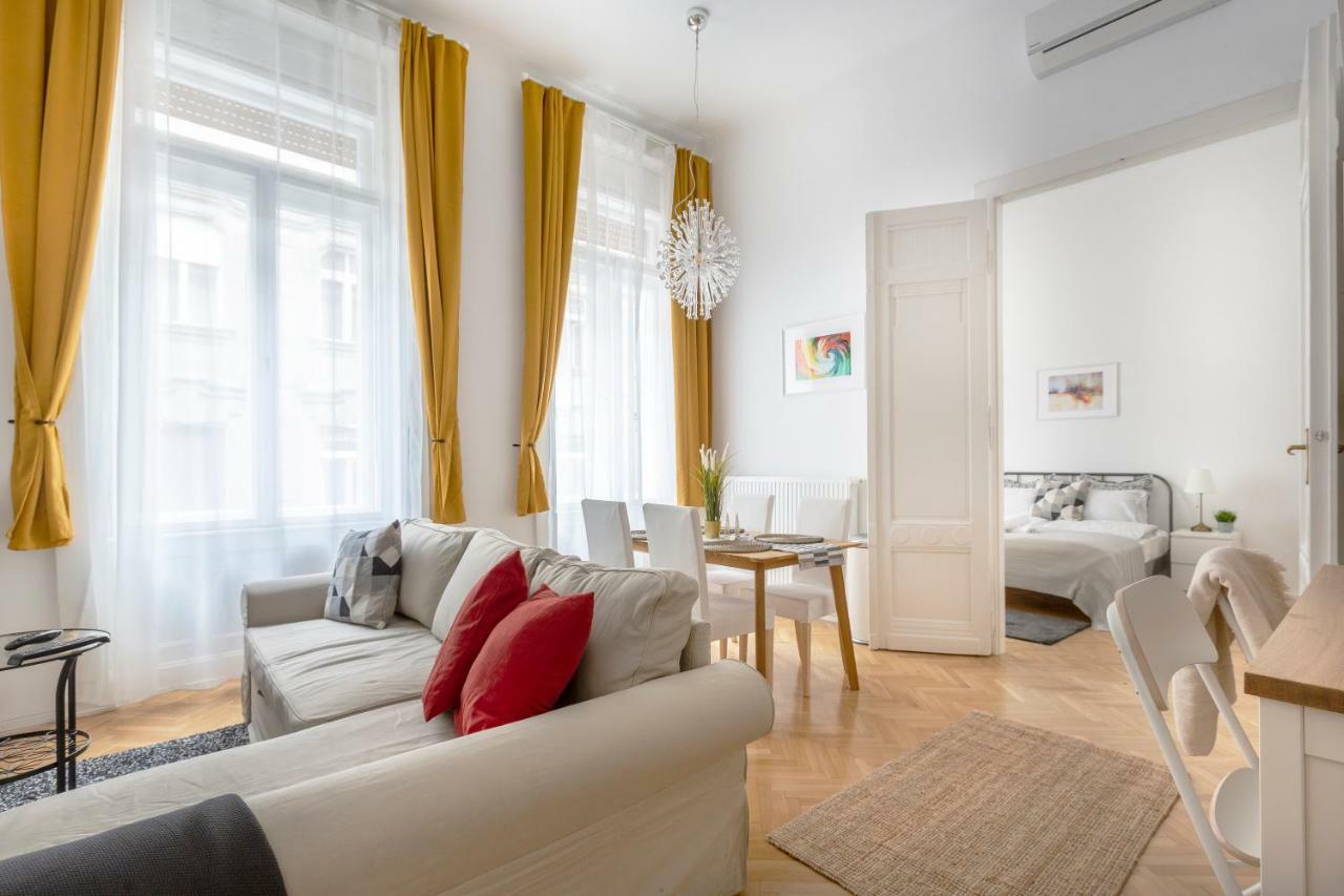 Exclusive Downtown Bella Home 布达佩斯 外观 照片