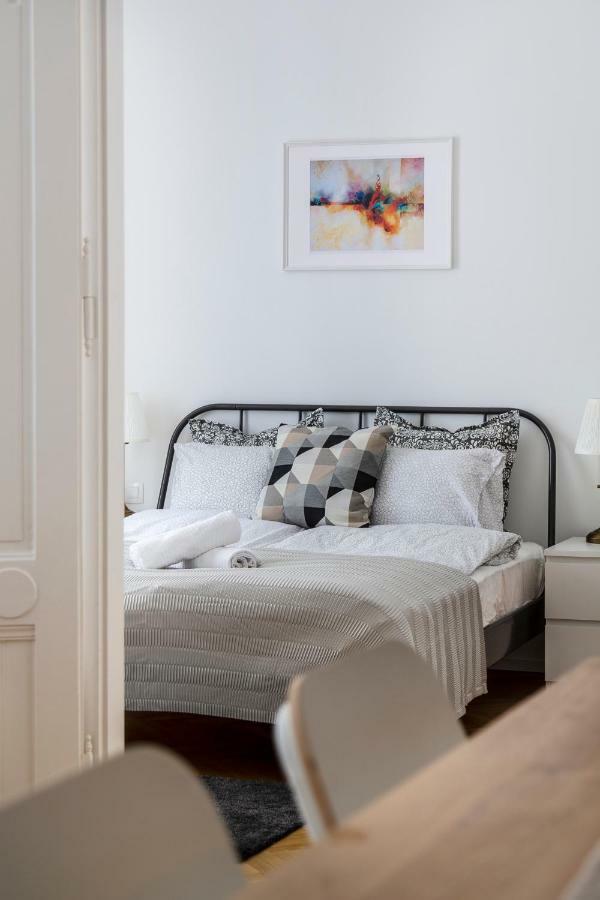 Exclusive Downtown Bella Home 布达佩斯 外观 照片